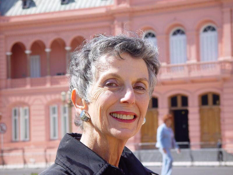 MCASD mourns the loss of devoted patron of the Arts, Pauline Foster