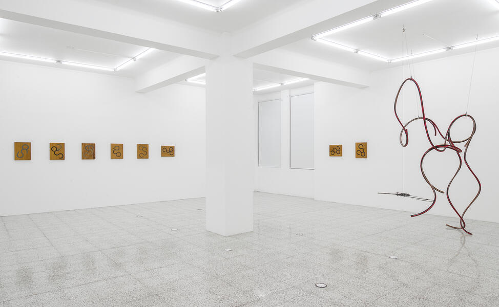 The 9.99 Gallery presents Darío Escobar / Órbitas imperfectas