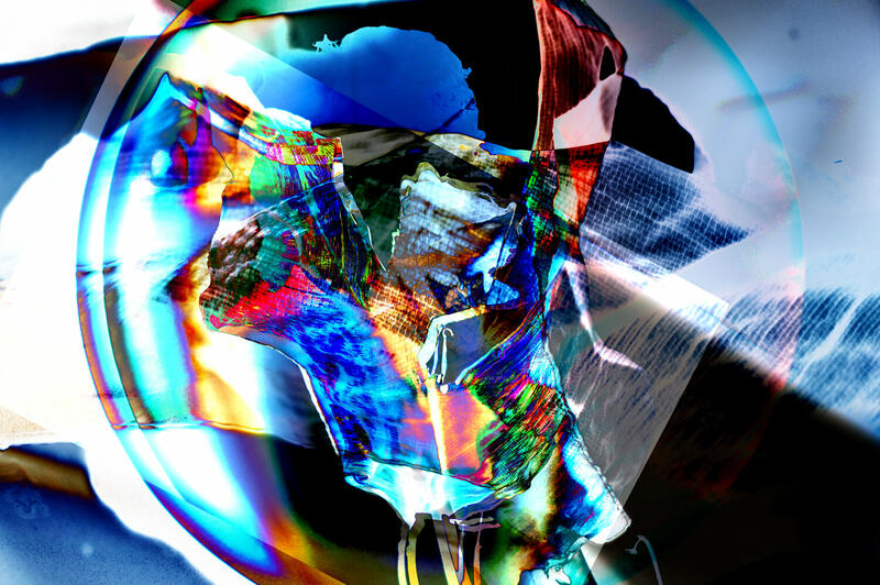 CONVOCATORIA GLOBAL: LUNAS, CASTILLOS Y ÁRBOLES EN THE WRONG BIENNALE 2025–2026