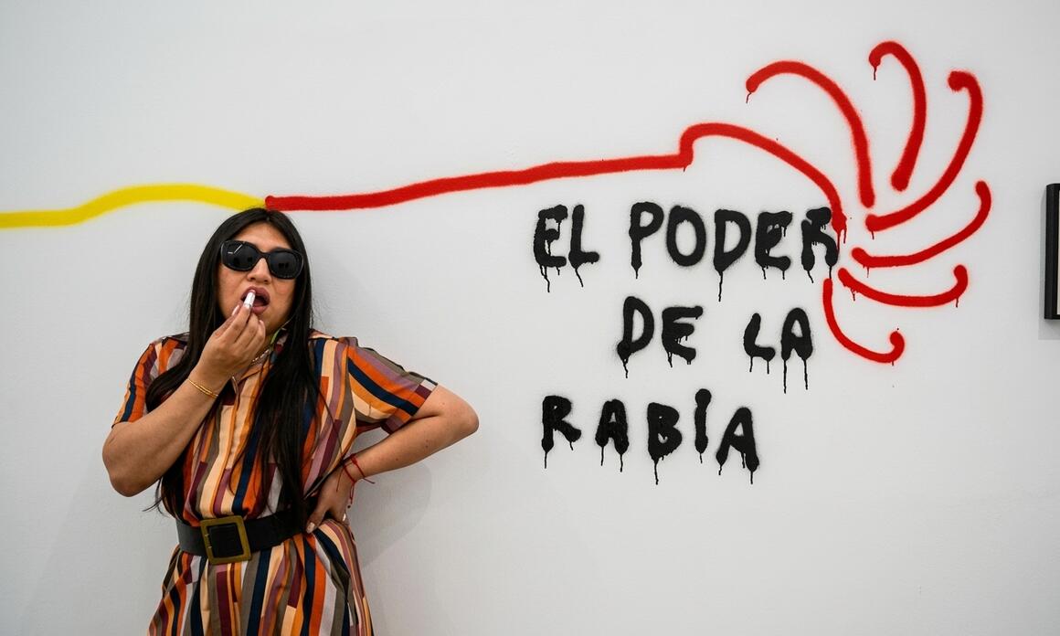 LA CHOLA POBLETE: "CUANDO ESPERAN QUE OCUPE UN ROL DE VÍCTIMA, ME COMPORTO COMO UNA DIVA"