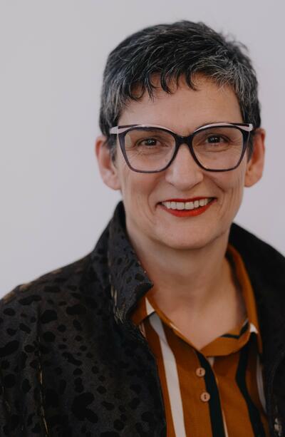 NURIA ENGUITA: "LOS MUSEOS NO HABLAN DESDE UN LUGAR NEUTRO, SINO DESDE UN CONTEXTO QUE DEBE SER VISIBLE"