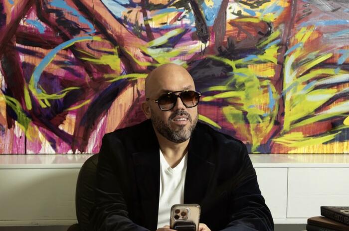 WALTER OTERO: “UN GALERISTA TROPICAL ES AQUEL QUE NO LE TIENE MIEDO A NADA”