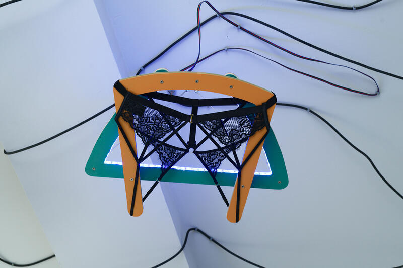  DANIEL JACOBY EN DIÁLOGO CON ZOLAMIAN EN BOMBON+CRISIS 