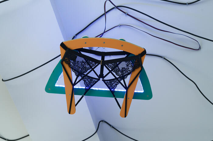  DANIEL JACOBY EN DIÁLOGO CON ZOLAMIAN EN BOMBON+CRISIS 