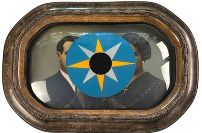 ENTRE ROSTROS ABSURDOS Y LINAJES IMAGINADOS: BETTINA BRIZUELA EN ARTÍSTICA GALERÍA 