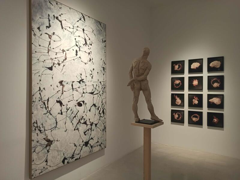 JAVIER MARÍN Y LA ESCULTURA COMO SISTEMA EN HILARIO GALGUERA