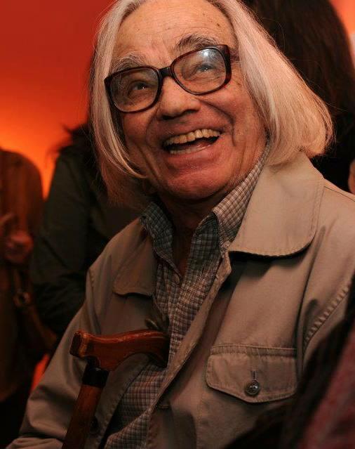 Escandaloso León (1920-2013)