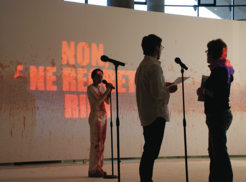 Karaoke. In-Transit, 2008. Berlin, Germany. Courtesy of the artist. Photo: Huas Der Kulturen Der Welt