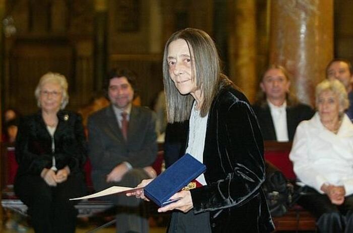 Fallece Elena Asins, “madre” del arte conceptual español