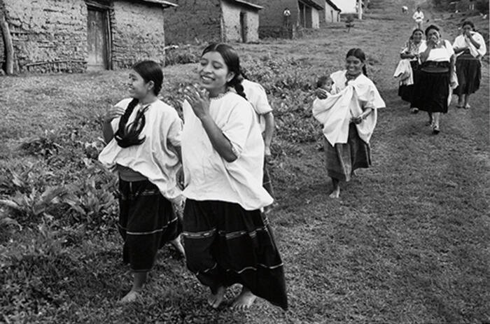 Primera exhibición personal de Álvarez Bravo en la Colección Wittliff, Texas State University