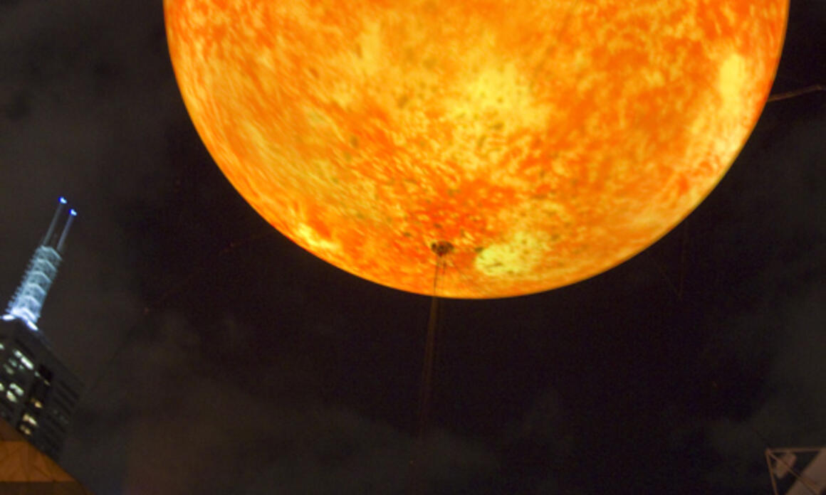 Rafael Lozano-Hemmer, Solar Equation - Federation Square - Melbourne's Meeting Place. 