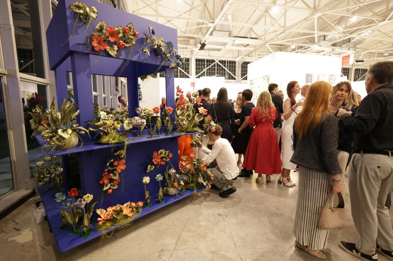 ARTE VIVO EN COCONUT GROVE: LAS EXPERIENCIAS QUE DISTINGUEN A PINTA MIAMI 2025