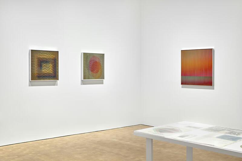 CRUZ-DIEZ EN ISLAA: EL COLOR COMO EXPERIENCIA EN PERMANENTE TRANSFORMACIÓN