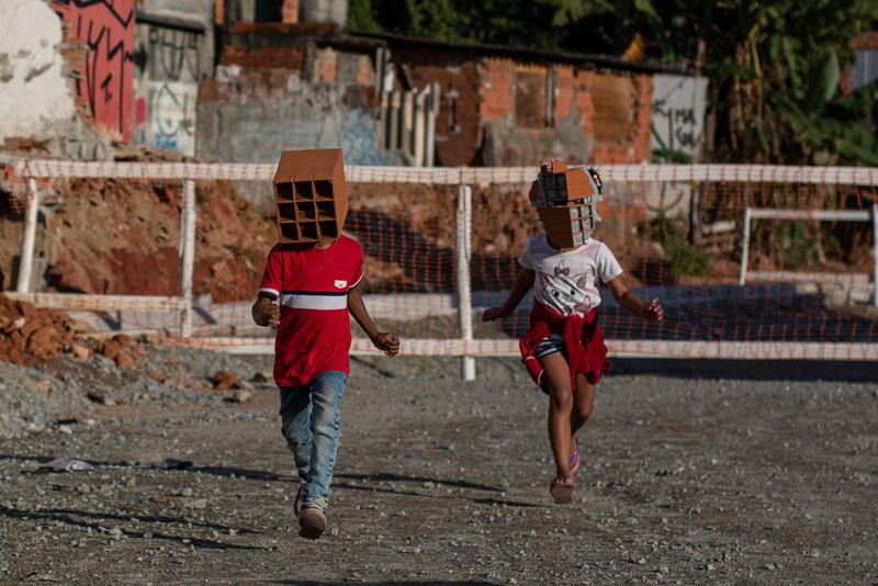 DE MINUJÍN A DE ANDRADE: EL JUEGO COMO INTERACCIÓN CON LA COLECCIÓN DEL MNAD