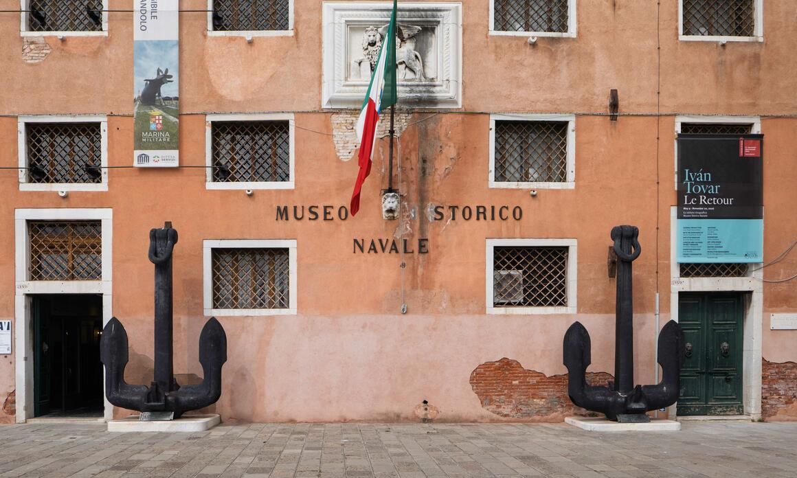 EL SURREALISTA IVÁN TOVAR REGRESA A VENECIA MEDIO SIGLO DESPUÉS