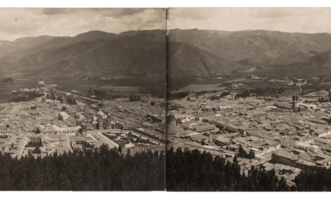 Martín Chambi: Vista panorámica de Cuzco. Circa 1930. Fotografía, gelatina de plata.