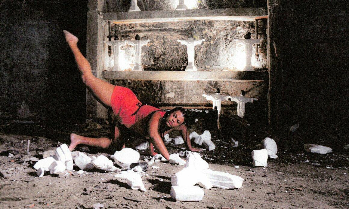 LO QUE VIVE DURANTE EL COLAPSO EN BERGEN KUNSTHALL