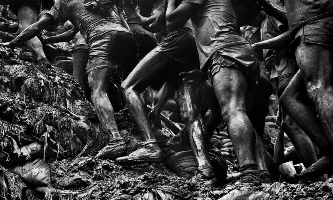 Gold- The Serra Pelada Gold Mine, Sebastián Salgado.