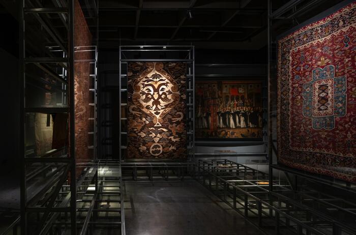 TACTO Y CREACIÓN TEXTIL EN EL MUSEO CHILENO DE ARTE PRECOLOMBINO