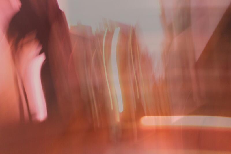 UN “ANTIARCHIVO” HECHO HOGAR: ANGIE SAIZ EN LA BIENAL DE ARTES MEDIALES