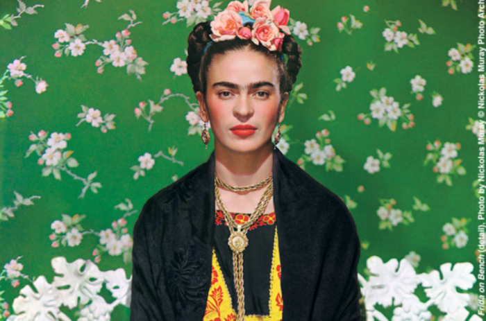 FRIDA POSA: LA FOTOGRAFÍA DE KAHLO TAMBIÉN ES OBRA