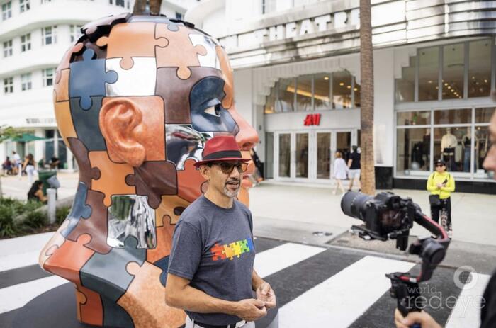 MIAMI ART WEEK: DESTACADO — OSCAR MARTÍNEZ