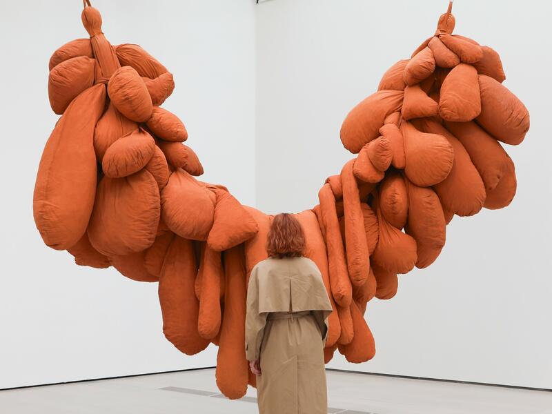 SOLANGE PESSOA EN SANTANDER: LA MATERIALIDAD COMO ORIGEN DE LO ESPIRITUAL