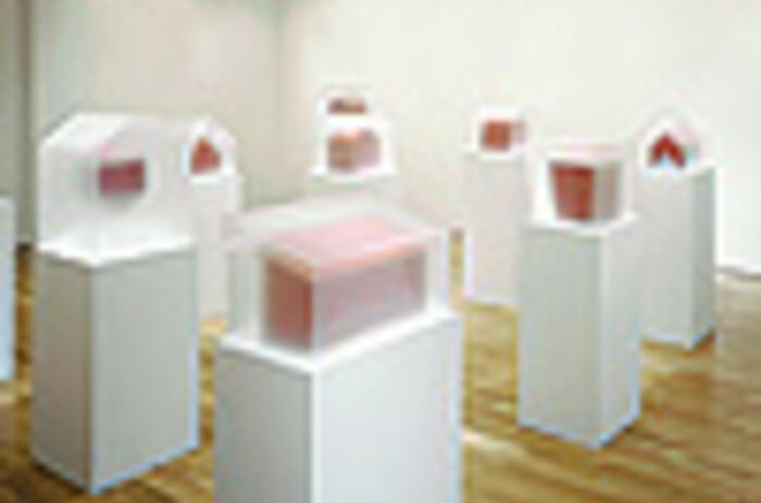 REVIEWS - MARÍA ELENA GONZÁLEZ